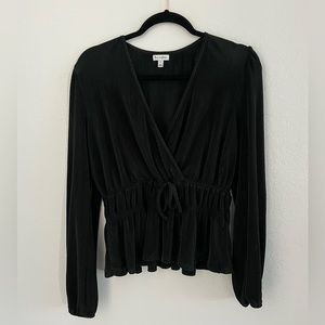 Black pleated peplum v neck